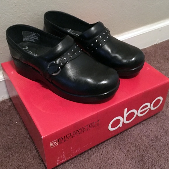 polished non slip shoes